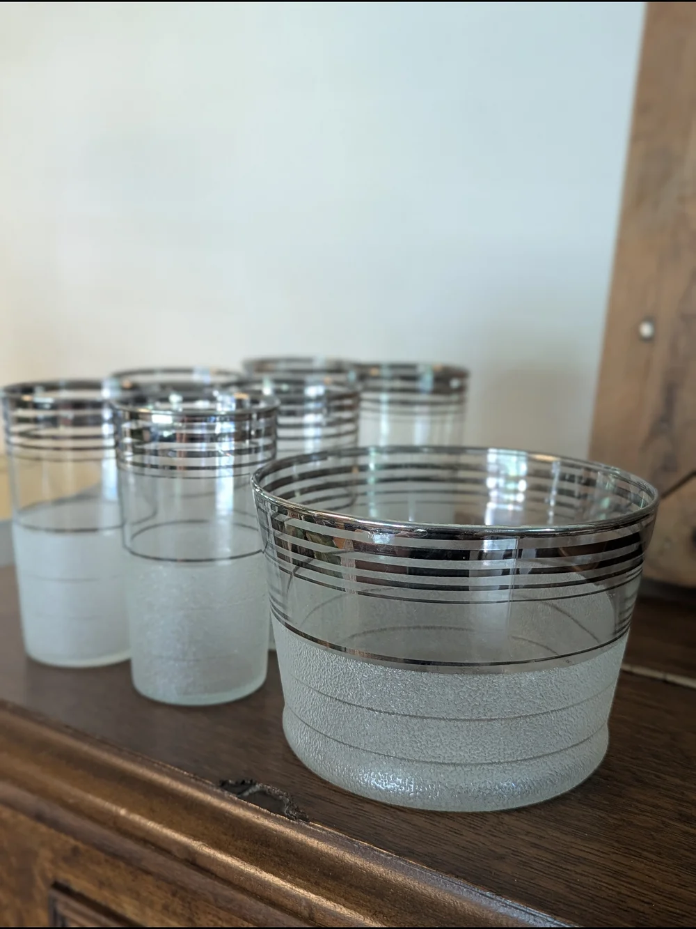 MCM Frosted & Silver Band 7 Piece Cocktail Set - 6 Tumblers & 1 Ice Bucket